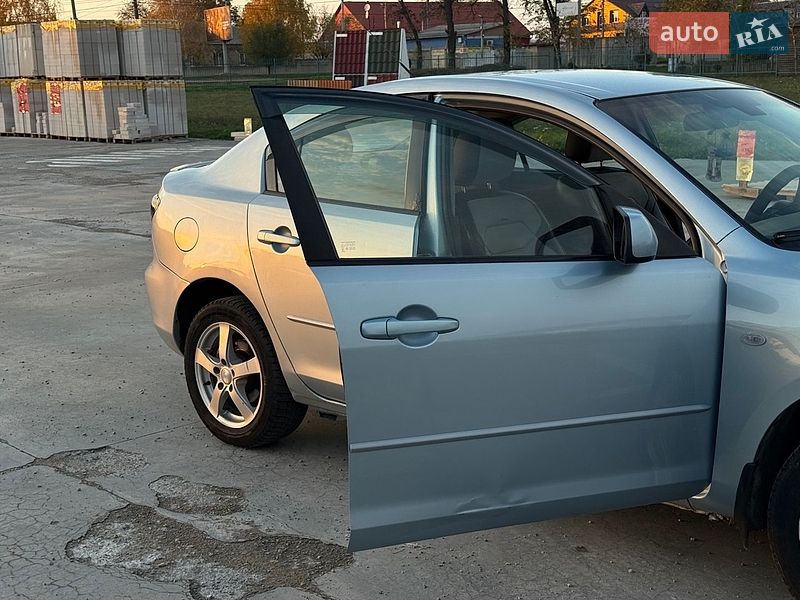 Седан Mazda 3 2007 в Первомайске