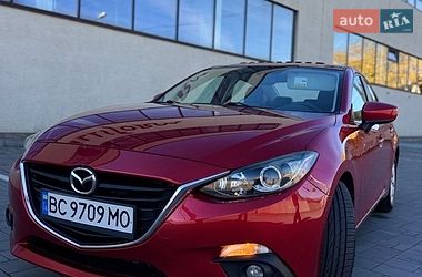 Седан Mazda 3 2014 в Стрые