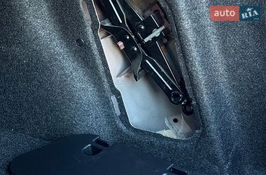 Седан Mazda 3 2014 в Стрые