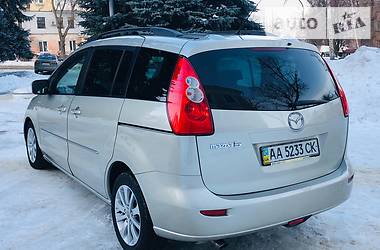 Седан Mazda 5 2008 в Днепре