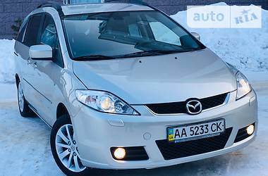 Седан Mazda 5 2008 в Днепре