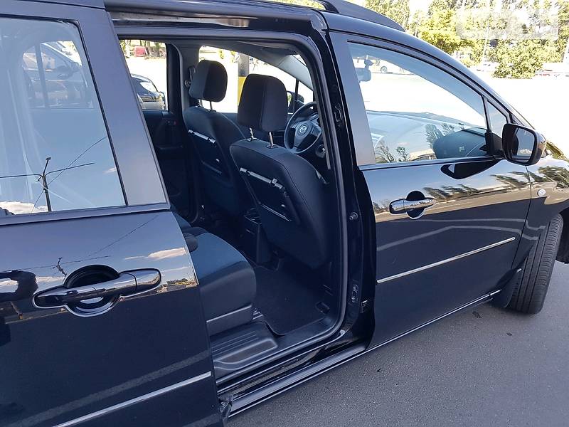 Мінівен Mazda 5 2007 в Києві