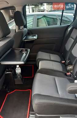 Минивэн Mazda 5 2007 в Ивано-Франковске