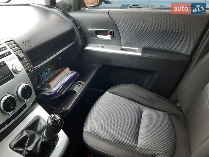 Минивэн Mazda 5 2007 в Ивано-Франковске