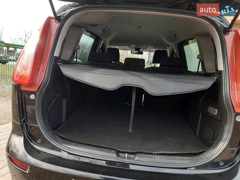 Минивэн Mazda 5 2007 в Ивано-Франковске