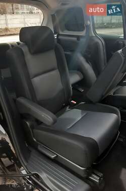 Минивэн Mazda 5 2007 в Ивано-Франковске