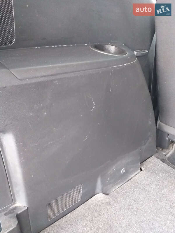 Минивэн Mazda 5 2012 в Ужгороде