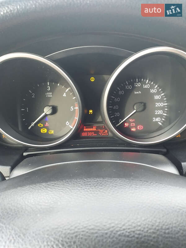 Минивэн Mazda 5 2012 в Ужгороде