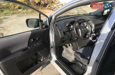 Минивэн Mazda 5 2007 в Николаеве