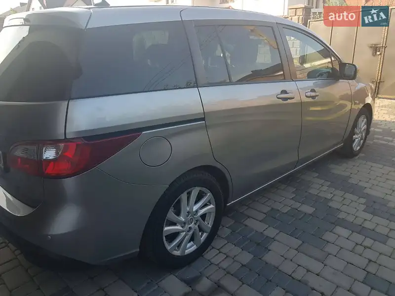 Mazda 5 2010