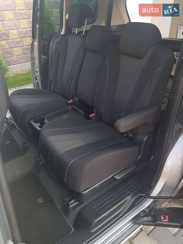 Мінівен Mazda 5 2010 в Рівному
