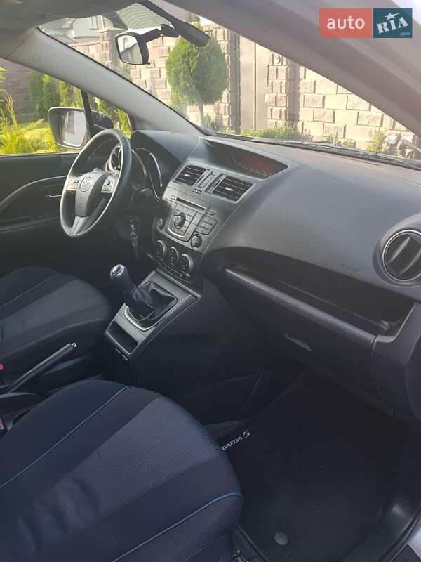Мінівен Mazda 5 2010 в Рівному