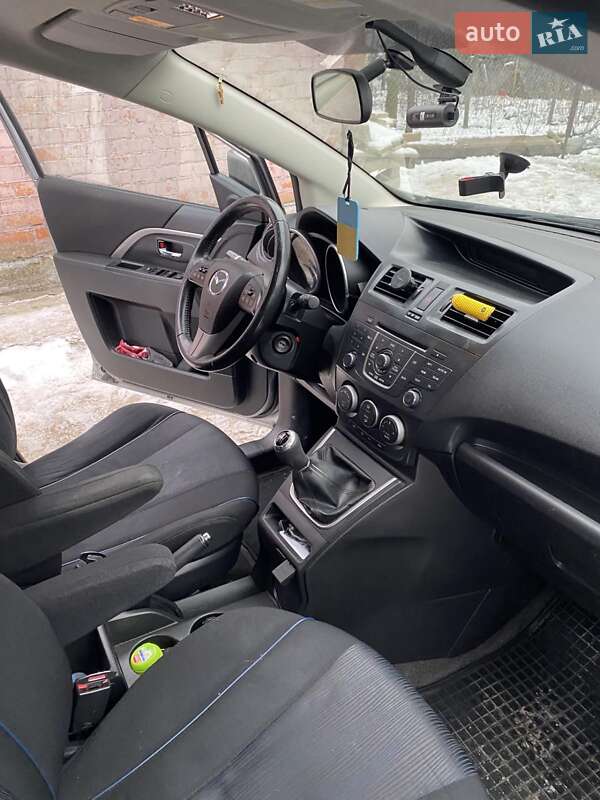 Минивэн Mazda 5 2010 в Виннице