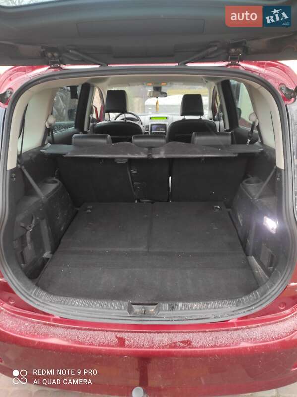 Минивэн Mazda 5 2009 в Черкассах