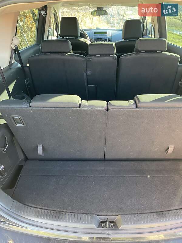 Мінівен Mazda 5 2009 в Новояворівську