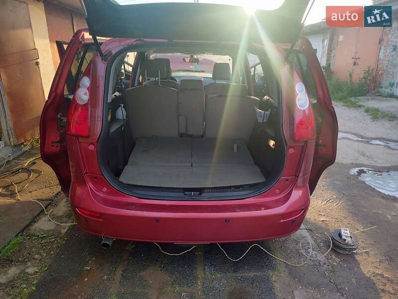 Мінівен Mazda 5 2006 в Бориславі