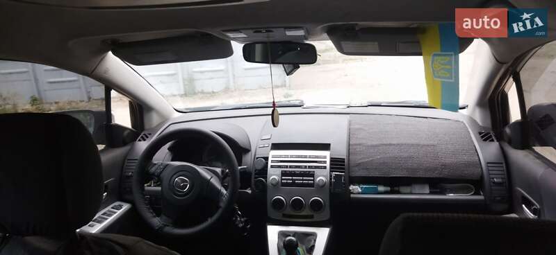 Минивэн Mazda 5 2007 в Ужгороде