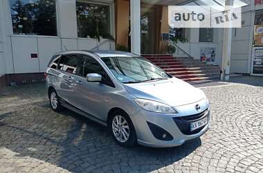 Мінівен Mazda 5 2011 в Чернівцях
