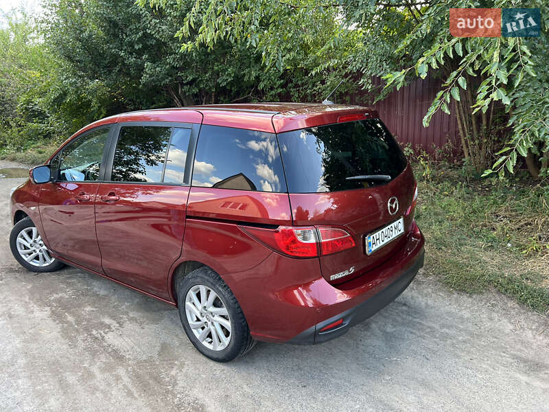 Минивэн Mazda 5 2011 в Днепре