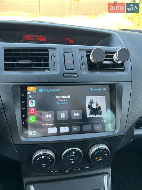 Минивэн Mazda 5 2011 в Днепре