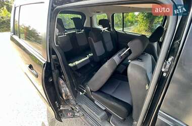 Минивэн Mazda 5 2005 в Каменском