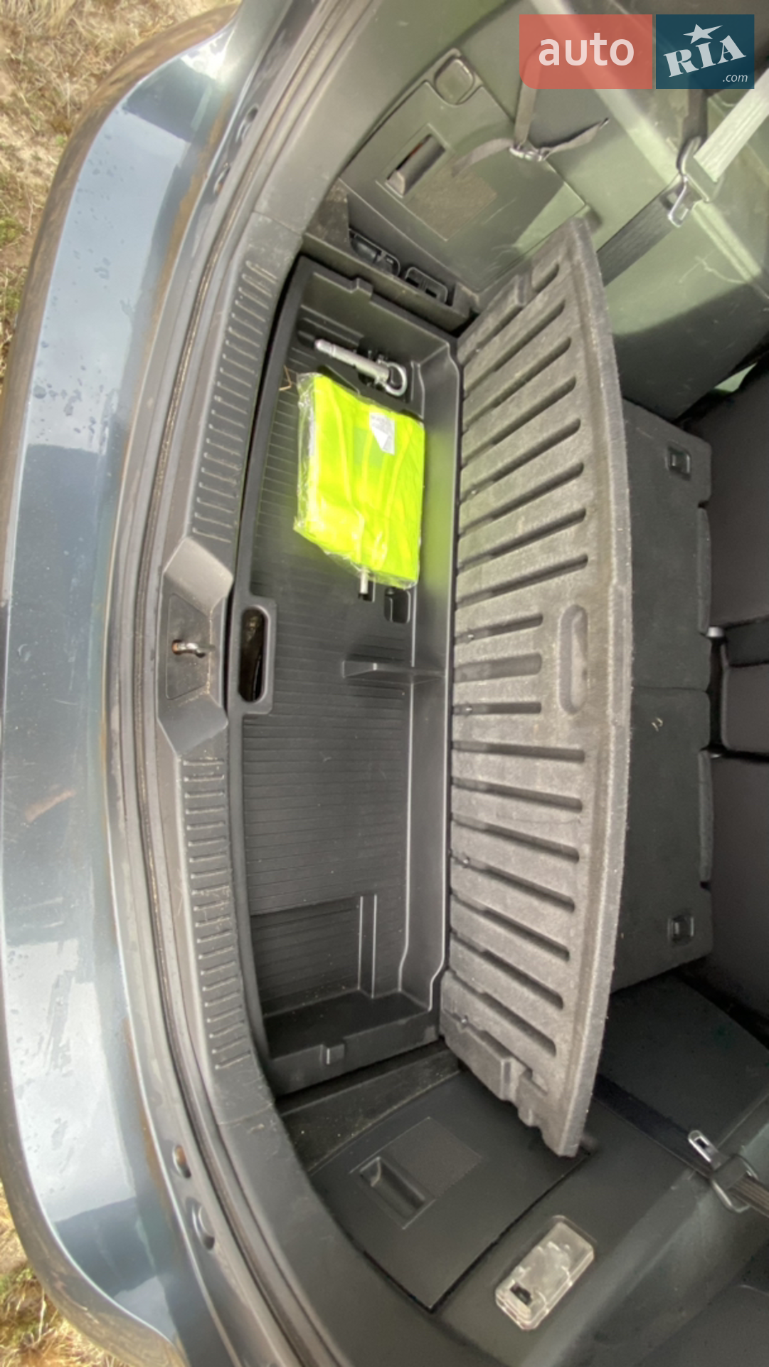 2011 Mazda 5 - мініатюра 10