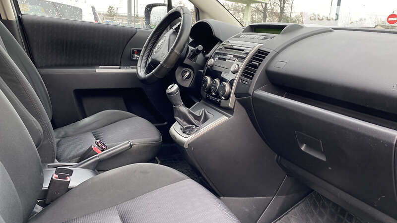 Минивэн Mazda 5 2010 в Ивано-Франковске