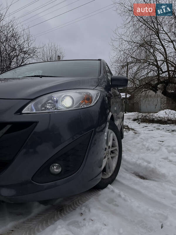 Минивэн Mazda 5 2011 в Коростене