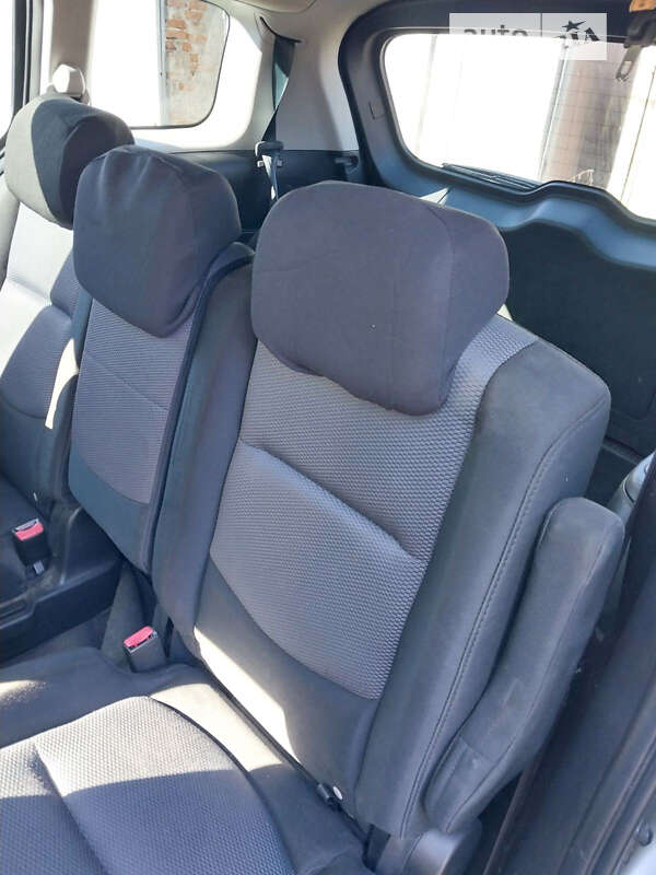 Мінівен Mazda 5 2007 в Мукачевому