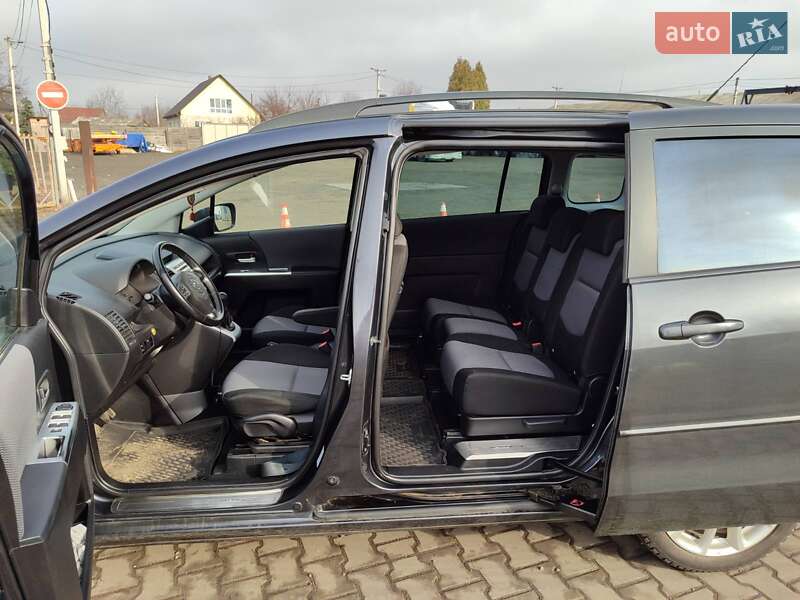 Минивэн Mazda 5 2005 в Луцке
