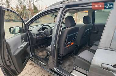 Минивэн Mazda 5 2005 в Луцке