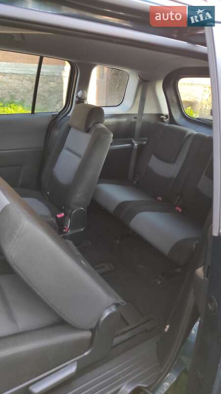 Минивэн Mazda 5 2005 в Ивано-Франковске