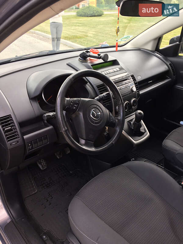 Минивэн Mazda 5 2008 в Гусятине