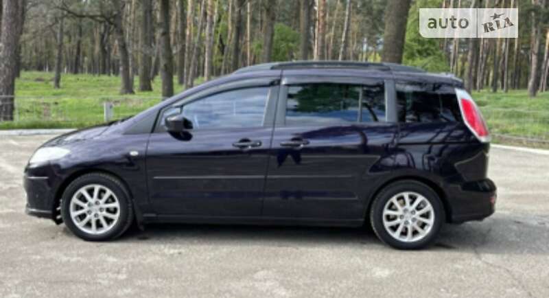 Минивэн Mazda 5 2009 в Киеве