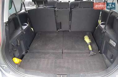 Минивэн Mazda 5 2006 в 