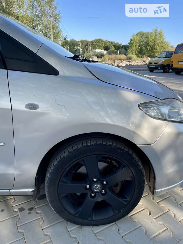 Минивэн Mazda 5 2007 в Нововолынске