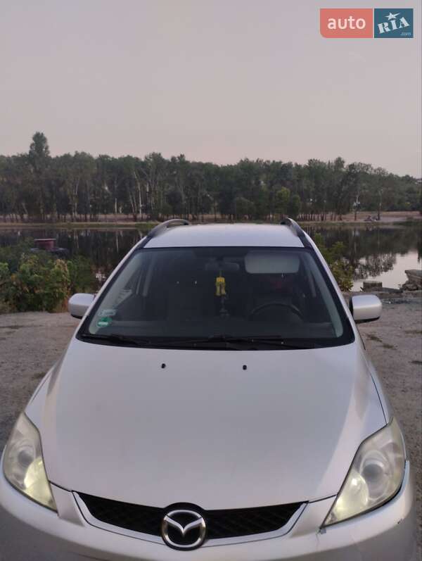 Минивэн Mazda 5 2005 в Вознесенске