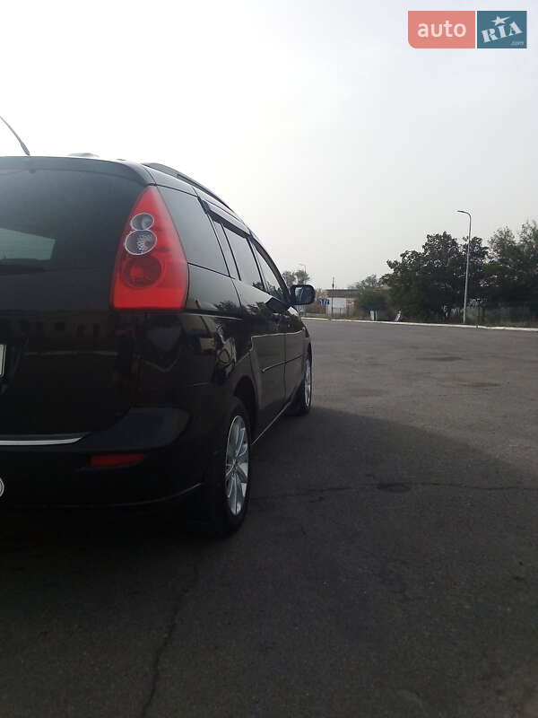 Минивэн Mazda 5 2007 в Новой Одессе