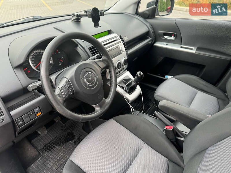 Минивэн Mazda 5 2006 в Узине