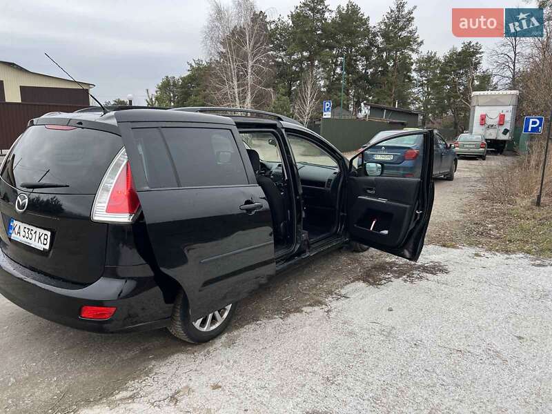 Мінівен Mazda 5 2009 в Києві