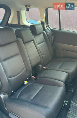 Минивэн Mazda 5 2008 в 