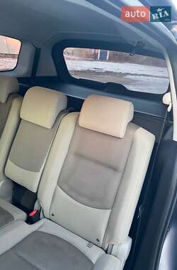 Минивэн Mazda 5 2007 в 