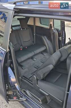 Минивэн Mazda 5 2010 в 