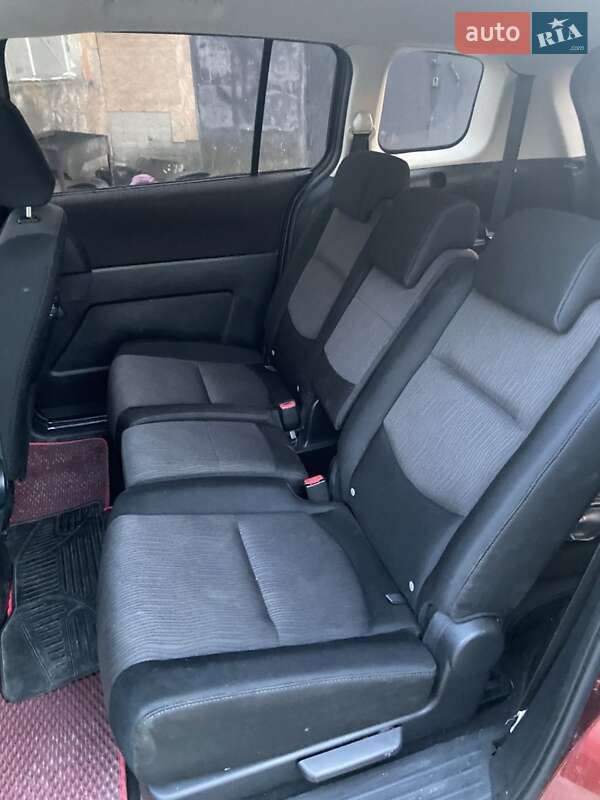 Минивэн Mazda 5 2008 в Чемеровцах