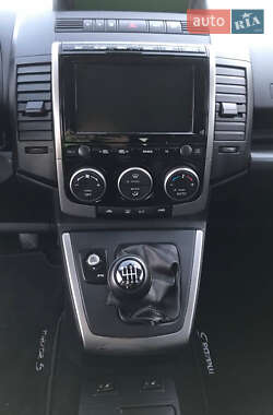 Минивэн Mazda 5 2007 в 