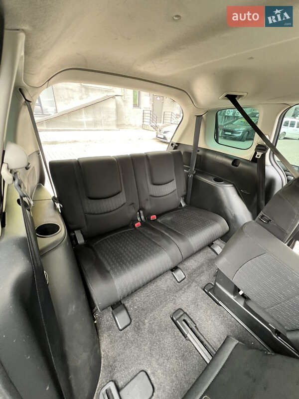 Минивэн Mazda 5 2010 в Ивано-Франковске