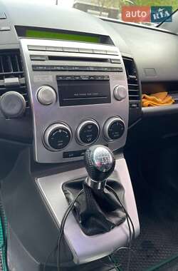 Минивэн Mazda 5 2005 в 