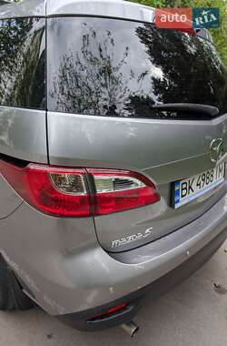 Минивэн Mazda 5 2013 в 