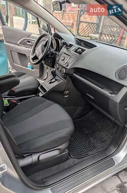 Минивэн Mazda 5 2013 в 