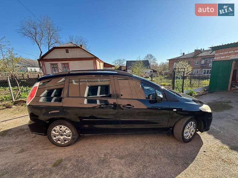Минивэн Mazda 5 2010 в Радомышле